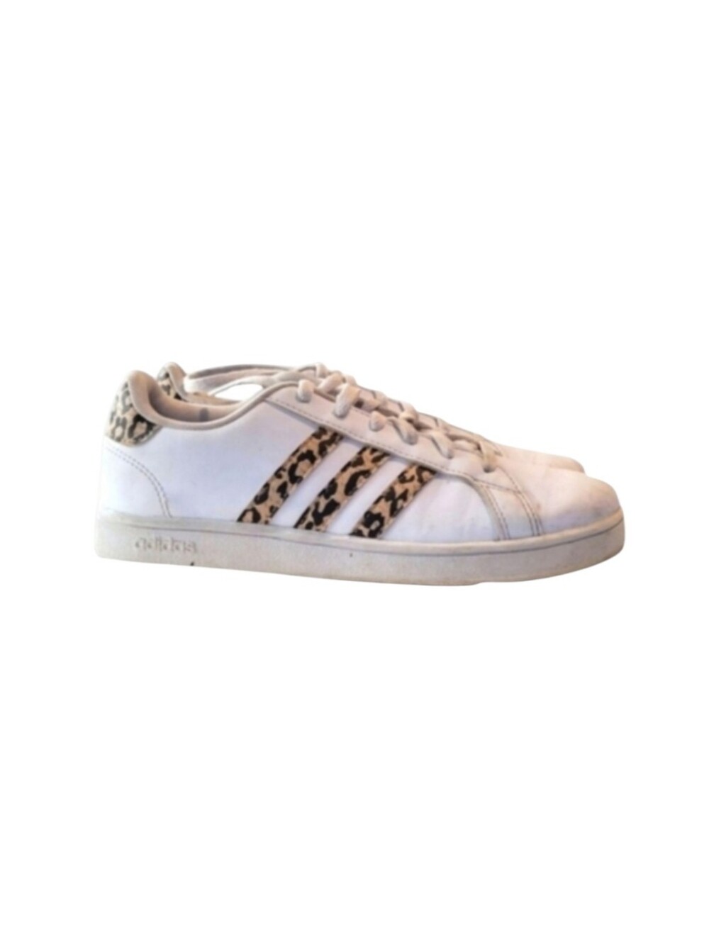 Vintage Adidas White Low Top Sneakers Leopard Print Striped Size 4.5 Kids
